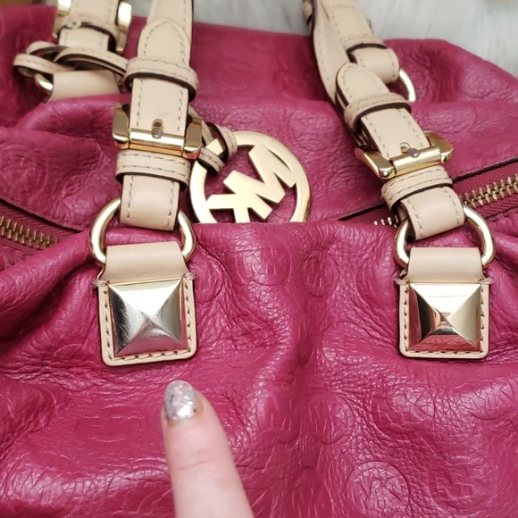 Michael Kors Grayson in Peony - Picture 12 of 16